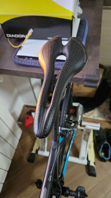 Used Giant tcr Custom Shimano Dura Ace 2018 Road & Gravel, Blue — image 3 of 8