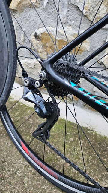 Used Giant tcr Custom Shimano Dura Ace 2018 Road & Gravel, Blue — image 8 of 8