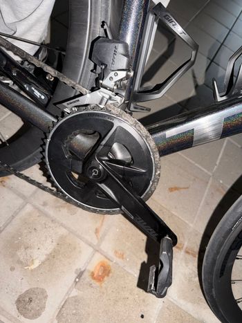 Used Trek Émonda SL 6 eTap 2022 2022 Road & Gravel, Black — image 3 of 7