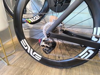 Gebrauchtes Colnago Y1RS Dark Edition 2026 Road & Gravel, Schwarz — Bild 3 von 6