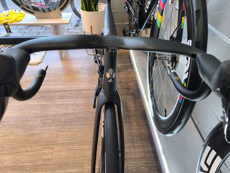 Gebrauchtes Colnago Y1RS Dark Edition 2026 Road & Gravel, Schwarz — Bild 5 von 6