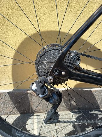 Used Bianchi Specialissima Ultegra Di2 2021 2021 Road & Gravel, Black — image 3 of 4