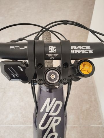 Gebrauchtes Haibike Nduro 8 Freeride 2022 2022 Mountainbike, Violett, 29 — Bild 4 von 12