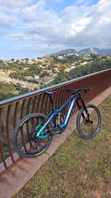 Gebrauchtes Haibike Nduro 8 Freeride 2022 2022 Mountainbike, Violett, 29 — Bild 3 von 12
