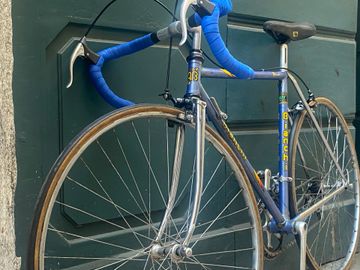 Used Bianchi Custom Campagnolo Veloce 1980 Road & Gravel, Blue — image 2 of 19