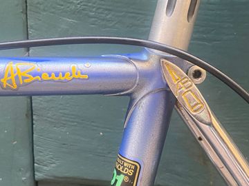 Used Bianchi Custom Campagnolo Veloce 1980 Road & Gravel, Blue — image 10 of 19