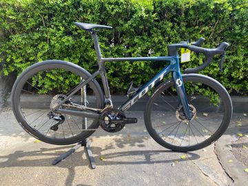 Gebrauchtes Scott Addict RC Pro 2022 2022 Road & Gravel