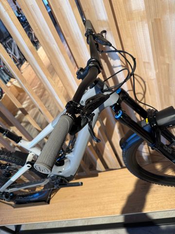 Tweedehands Specialized Turbo kenevo SRAM GX Eagle AXS 2020 Mountainbike — afbeelding 5 van 8