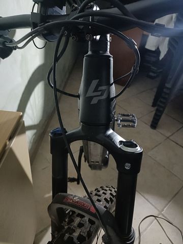 Used Lapierre Overvolt Shimano Deore 2021 Mountainbike, Black — image 21 of 40