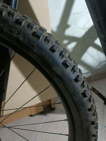 Used Lapierre Overvolt Shimano Deore 2021 Mountainbike, Black — image 17 of 40