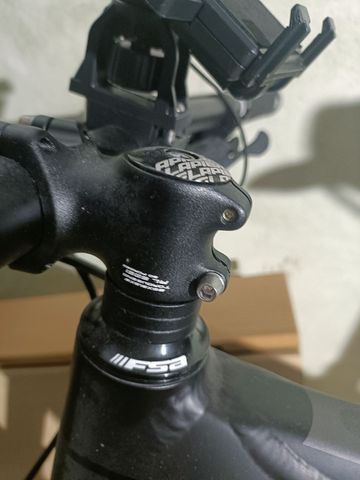 Used Lapierre Overvolt Shimano Deore 2021 Mountainbike, Black — image 31 of 40