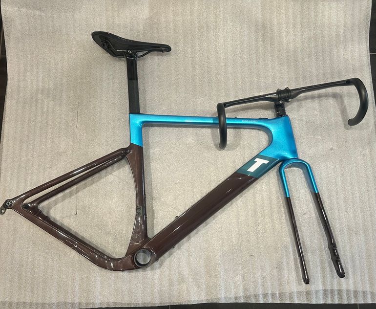 Used 3T Exploro Frameset 2022 Road & Gravel, Negro — image 2 of 7