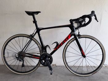 Used Giant TCR Advanced Pro 1 2018 2018 Road & Gravel