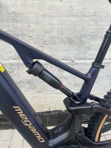 Brugt Megamo FLAME CRB 10 NAVY '26 2026 Mountainbike — billede 5 af 6