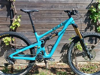 Yeti, Yeti Sb150