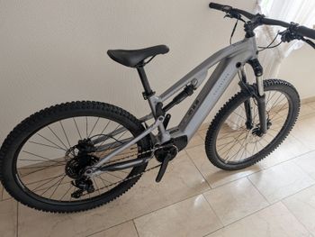 ROCKRIDER, E-Mountainbike 29 Zoll E-EXPL 500S vollgefedert grau-metallic 2026