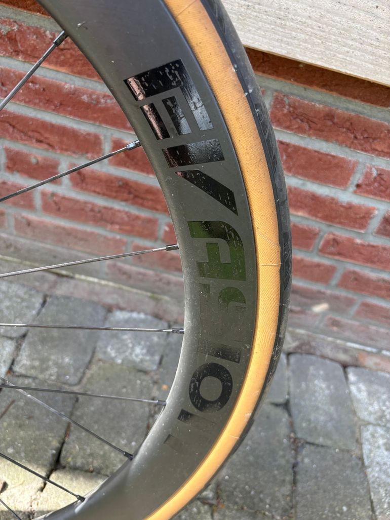 Used Orbea Orca SRAM Rival eTap AXS 2022 Road & Gravel — image 6 of 9