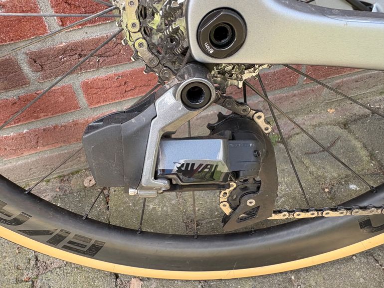 Used Orbea Orca SRAM Rival eTap AXS 2022 Road & Gravel — image 4 of 9