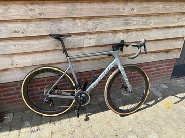 Orbea Orca SRAM Rival eTap AXS 2022 Road & Gravel usato