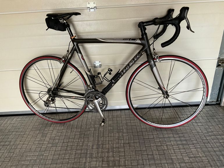 Used Trek Madone 5.0 2007 2007 Road & Gravel, Schwarz — image 3 of 5