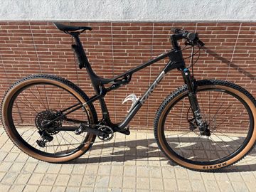 Używany MMR Kenta 30 2024 2024 Mountainbike — zdjęcie 1 z 5