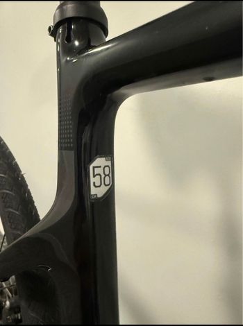 Used Cannondale Synapse Carbon 4 2023 2023 Road & Gravel, Black — image 3 of 4