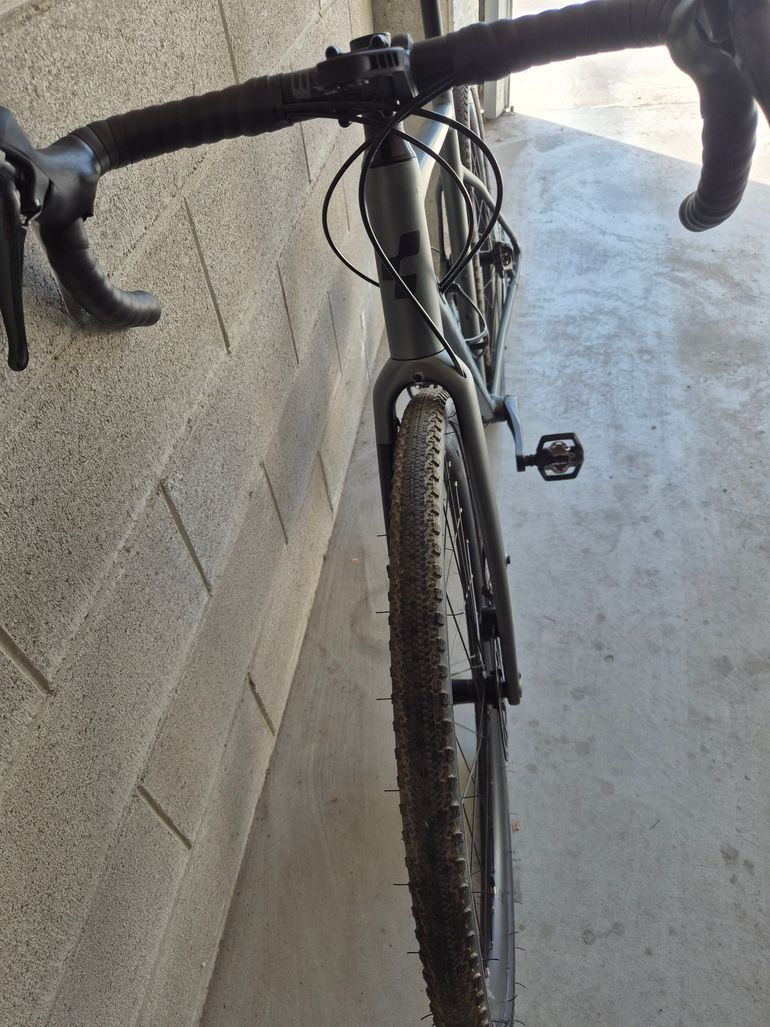 Used CUBE NUROAD PRO 2023 2023 Road & Gravel, Hellgrau — image 5 of 8