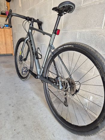 Used CUBE NUROAD PRO 2023 2023 Road & Gravel, Hellgrau — image 2 of 8