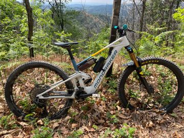 Gebrauchtes Mondraker NEAT RR 2024 2024 Mountainbike, Weiß, 29 — Bild 1 von 13