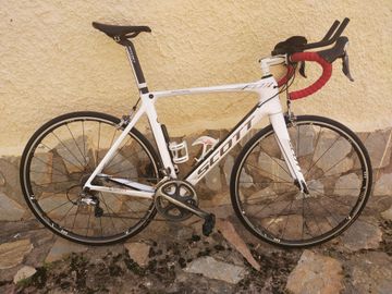 Używany Scott Foil 40 2015 2015 Road & Gravel — zdjęcie 4 z 6