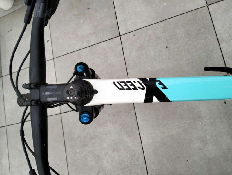 Used Canyon Exceed CF 6 2022 2022 Mountainbike, White, 29 — image 3 of 4