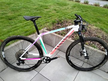 Used Canyon Exceed CF 6 2022 2022 Mountainbike, White, 29 — image 2 of 4