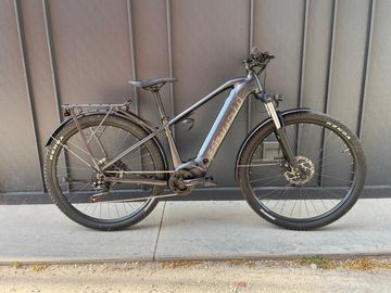 Tweedehands Bianchi T-tronik Shimano Altus 2023 Urban & Touring