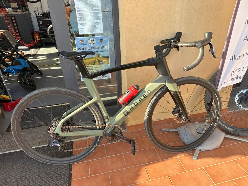 Used F Moser Custom SRAM Force eTap AXS 2024 Road & Gravel