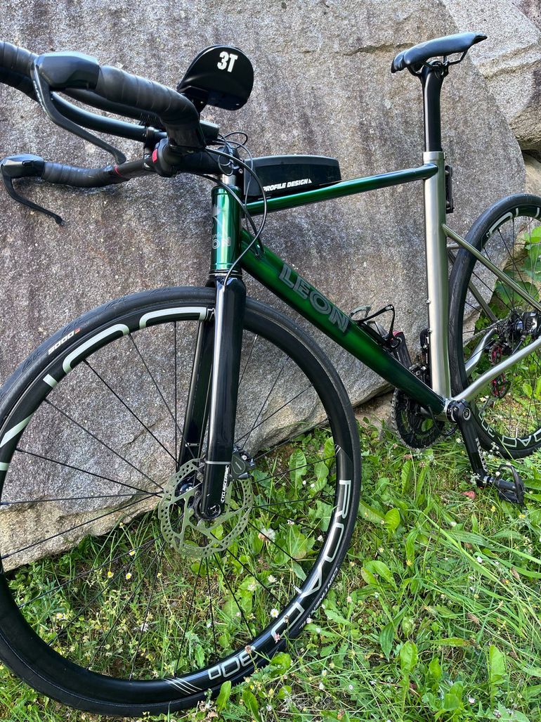 Used cYCLES léon Vélo Triathlon Léon Hora 2021 Road & Gravel, Green — image 4 of 15