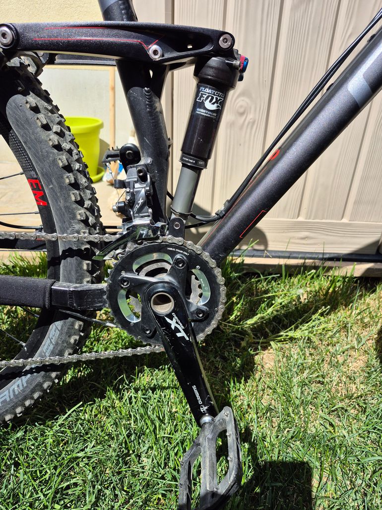 Used CUBE Stereo Shimano Deore 2017 Mountainbike — image 7 of 8
