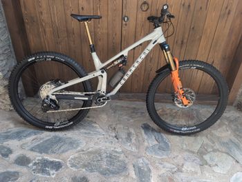 Commencal, Commencal Meta V5 T-Type