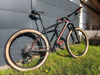 Used Specialized Epic SRAM X01 2018 Mountainbike — image 2 of 10