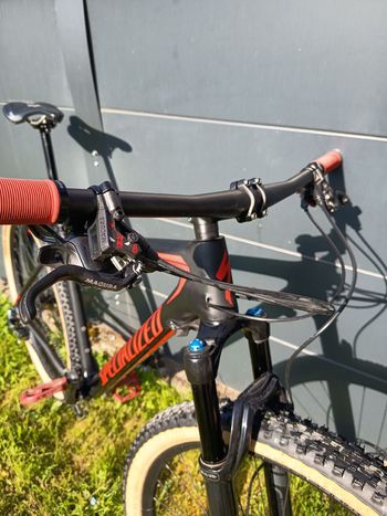 Used Specialized Epic SRAM X01 2018 Mountainbike — image 8 of 10