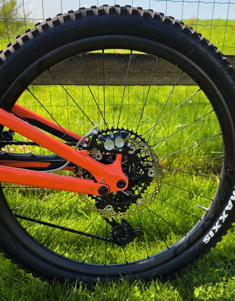 Used Specialized Specialized Levo SL Gen 2 S4 Custom Build 2023 Mountainbike, Orange, Mixed — image 5 of 8