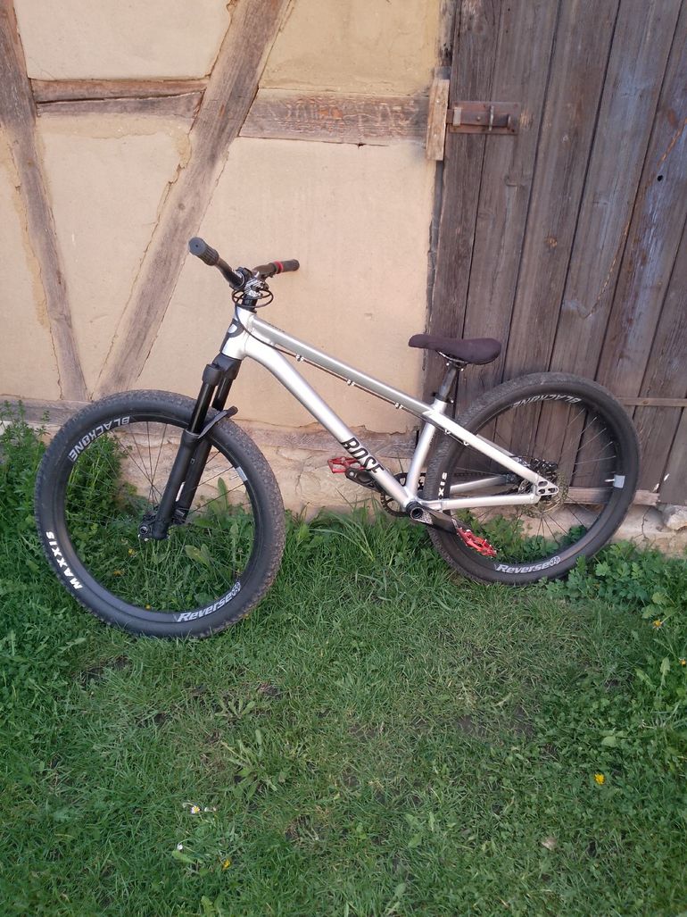 Used Rose THE BRUCE 1 2022 2022 Mountainbike, Hellgrau, 26 — image 2 of 9