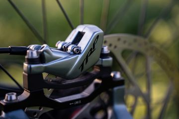 YT Industries Tues 29 CORE 4 2025 2025 Mountainbike usato, Verde — immagine 6 di 7
