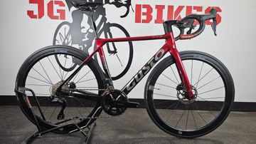 Gusto Ranger Evo Sport Ultra Disc 105 Di2 2024 Road & Gravel usato