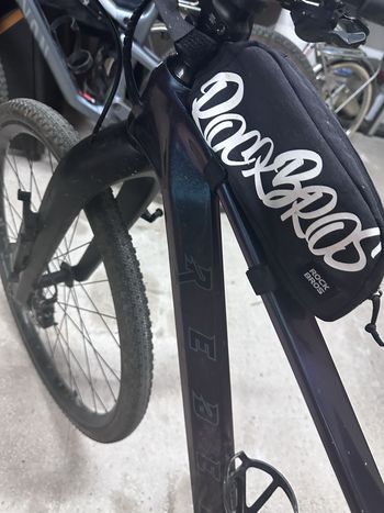 Used Rebel Rebel Custom Shimano Deore XT 2023 Mountainbike, Blue — image 25 of 26