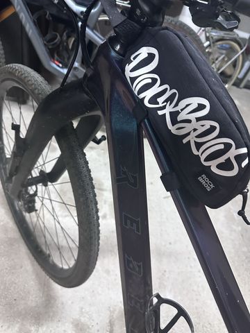 Used Rebel Custom Shimano Deore XT 2023 Mountainbike, Blue — image 25 of 48