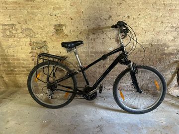 Specialized Carmel 3 2010 2010 Urban & Touring d'occasion