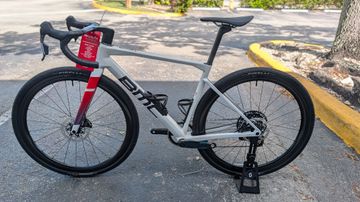 Used BMC Kaius 01 TWO 2026 2026 Road & Gravel, White — image 2 of 5