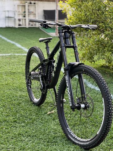 Použité Trek Session 8 2025 2025 Mountainbike — obrázek 10 z 10