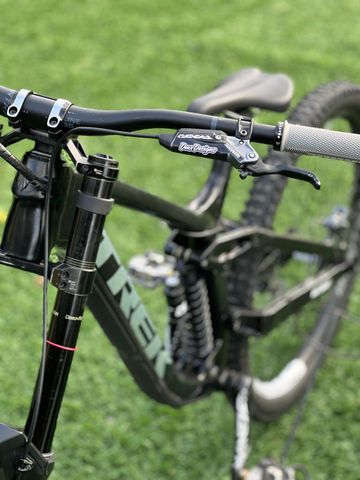 Použité Trek Session 8 2025 2025 Mountainbike — obrázek 9 z 10