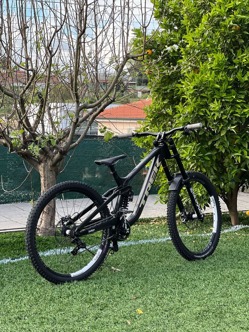 Used Trek Session 8 2025 2025 MTB